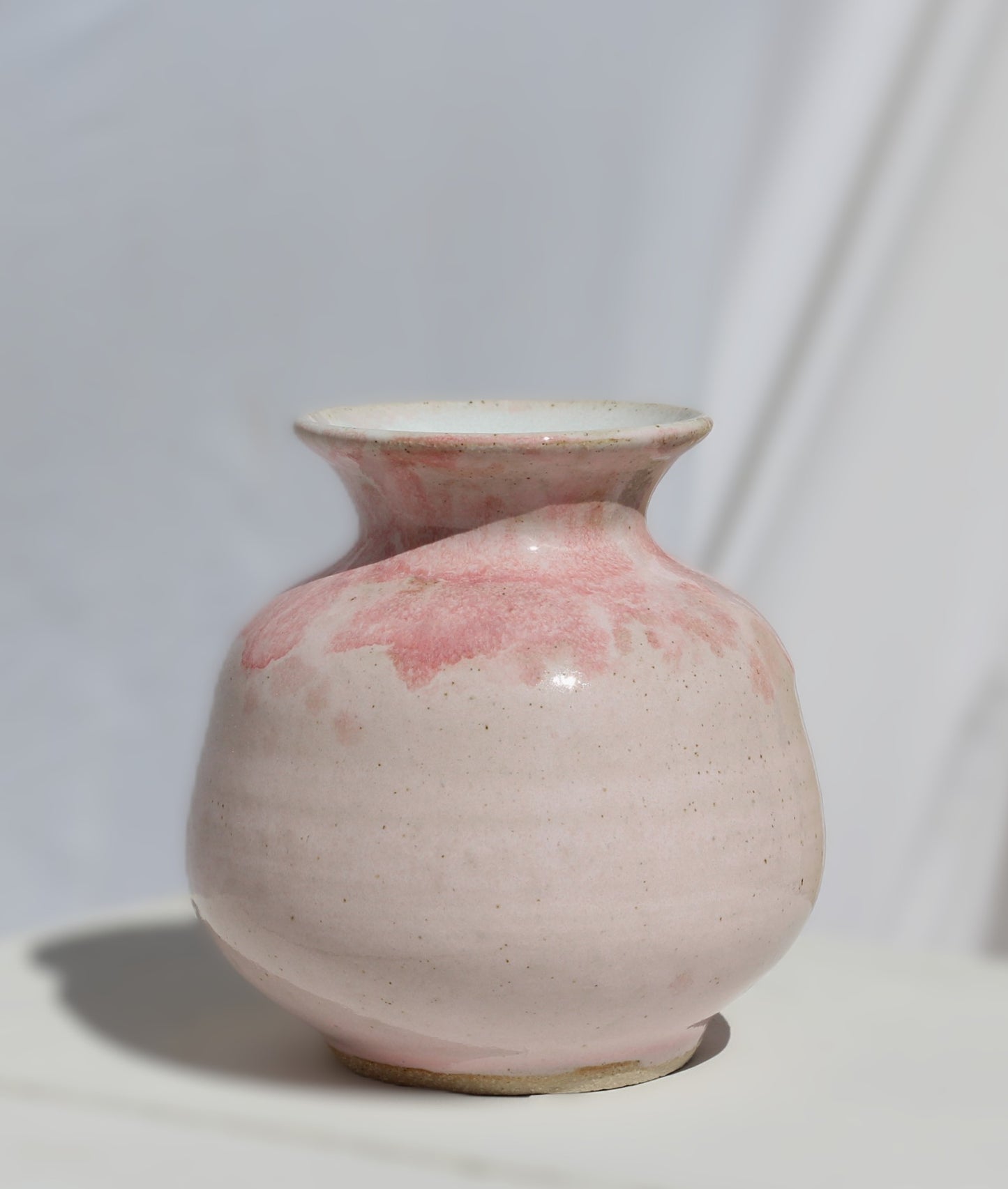 Lyserød vase